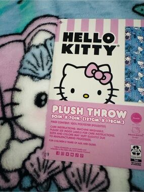 Hello Kitty Mermaid Dolphin Jellyfish plushThrow 50” X 70” BNWT